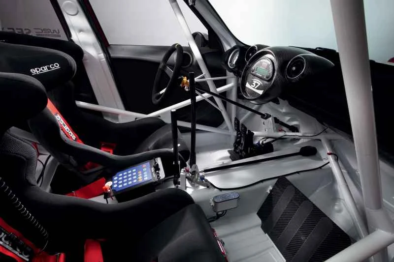 【100の質問】車体剛性強化のための6つの質問 - 硬いだけでなく、しなやかさも必要（後編）