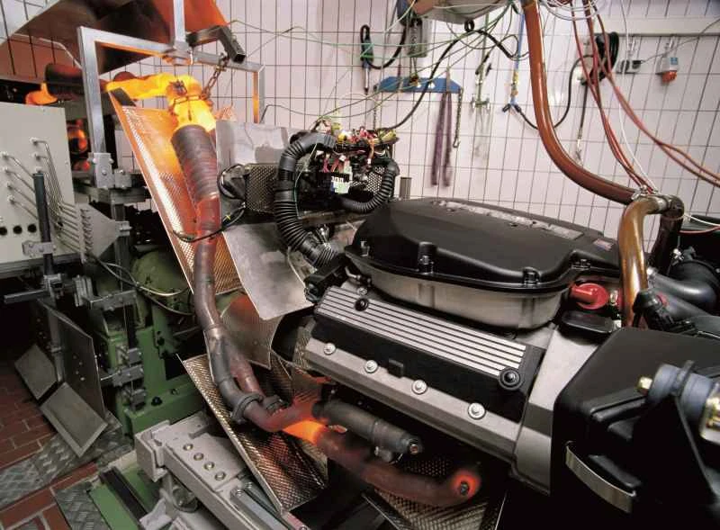 【100の質問】深く響く排気音が必ずしも良いパフォーマンスを意味するとは限らない。世間の反感を買わないように注意しよう！（パート1）