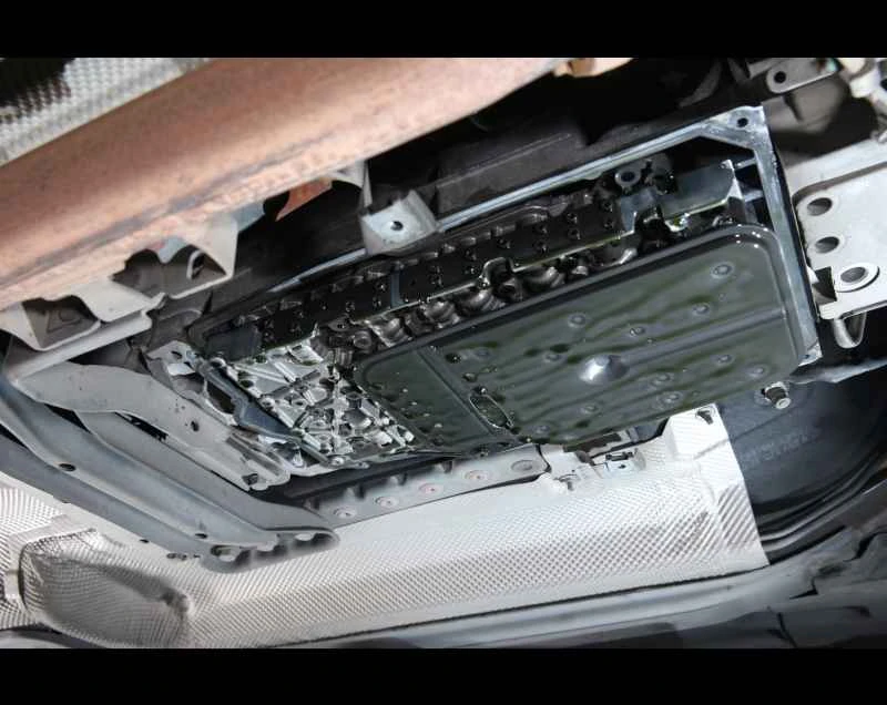 【車両メンテナンスFAQ】オートマチックトランスミッションオイルの正しい交換方法は何ですか？