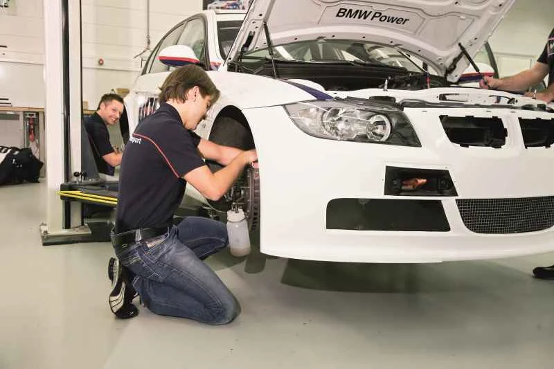 【100の質問】年末準備：車の正しいメンテナンス方法とは？タイヤとブレーキシステム（パート2）